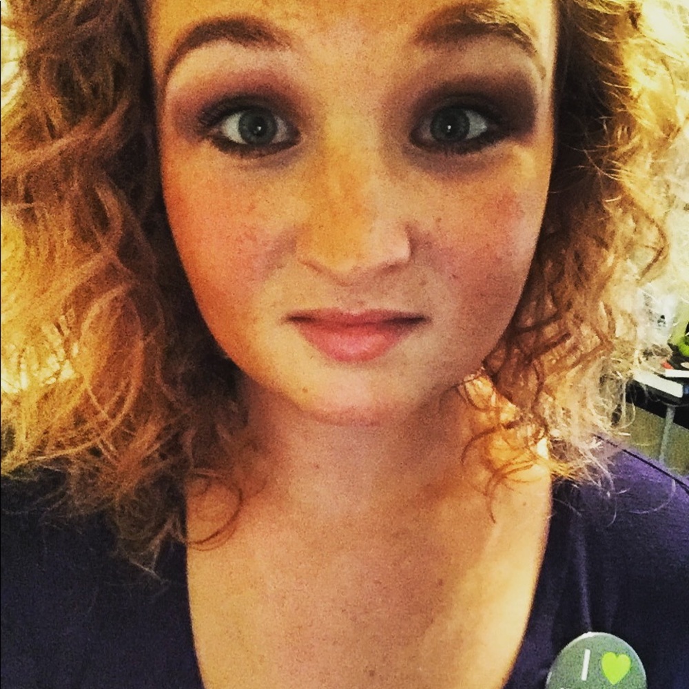 Meet your Posher, Kathryne